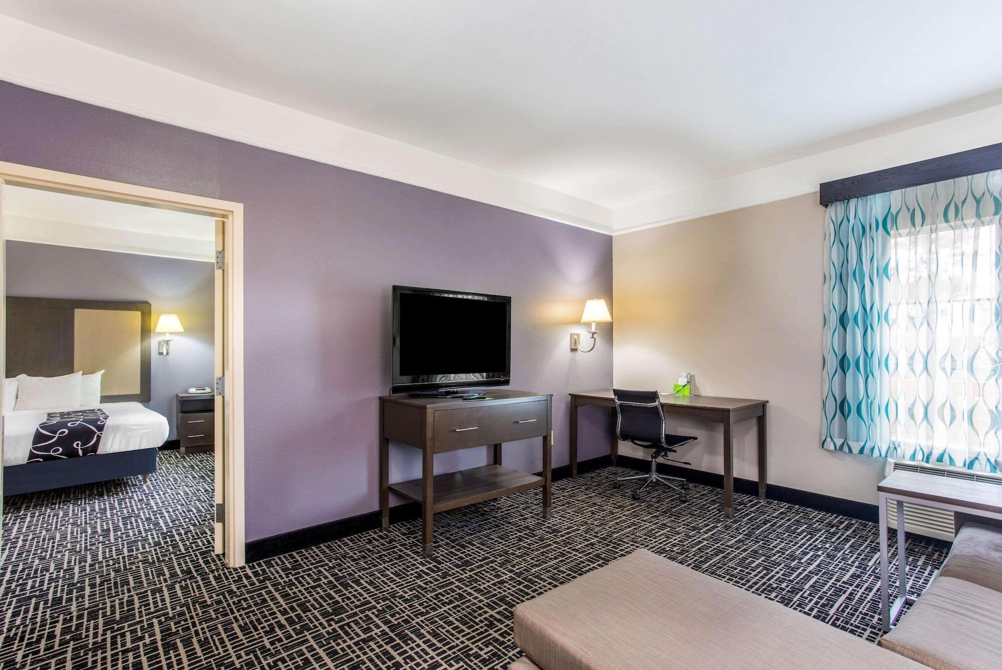 La Quinta Inn & Suites Fultondale Εξωτερικό φωτογραφία