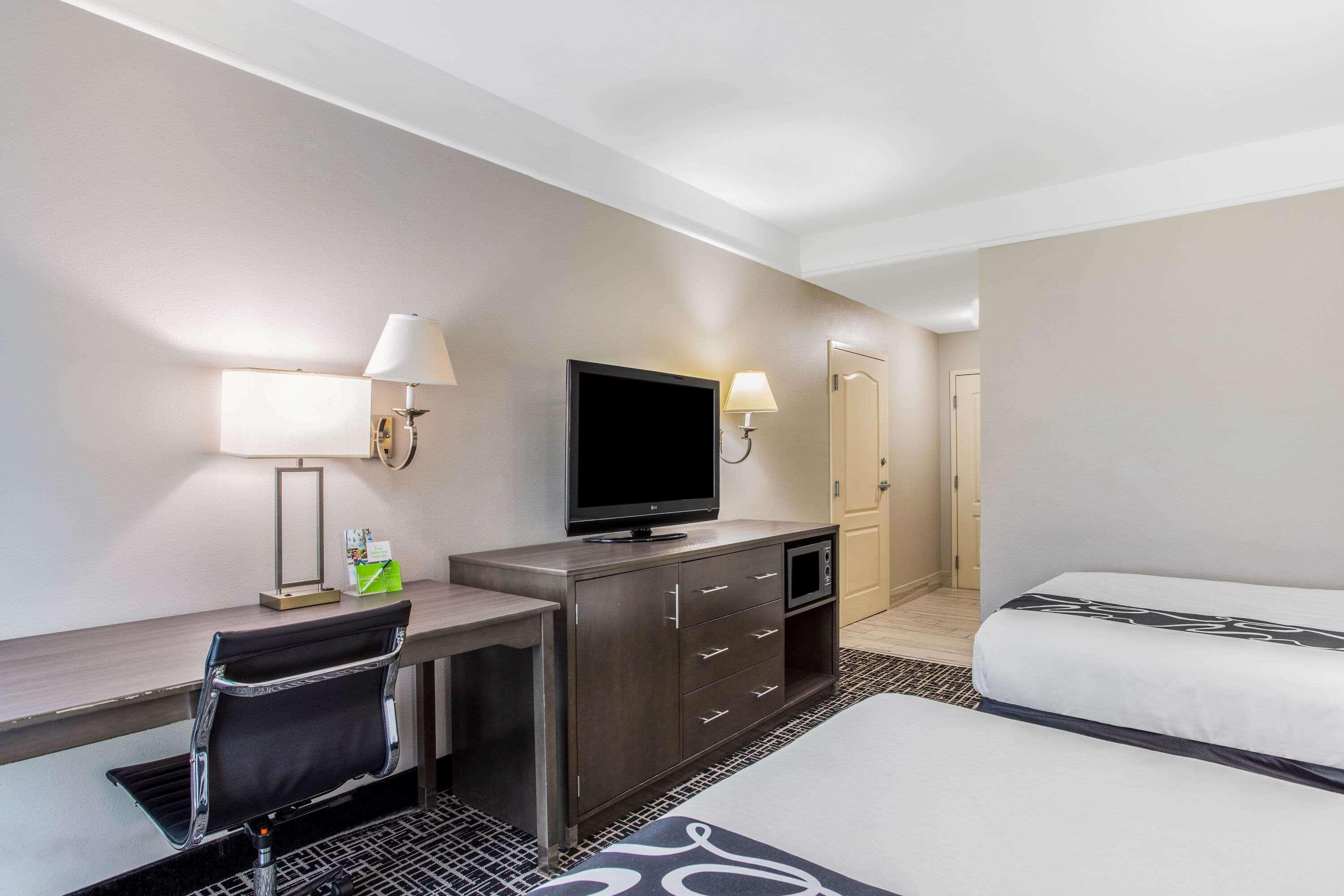 La Quinta Inn & Suites Fultondale Εξωτερικό φωτογραφία